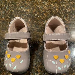 Gray w/heart flower See Kai Run Mary Jane’s
